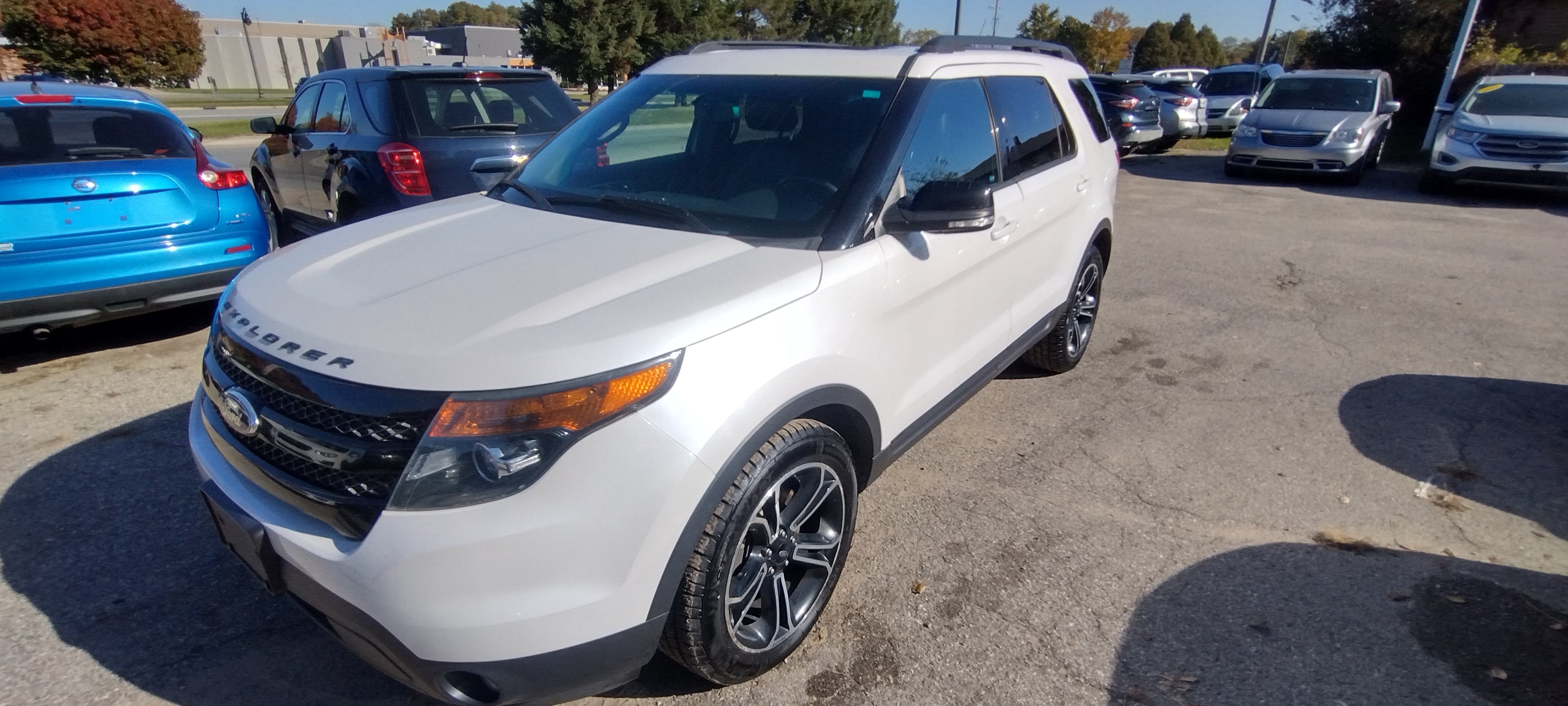Used 2015 Ford Explorer 4WD Sport image 1