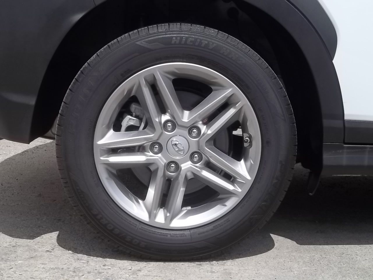 Used 2021 Hyundai Kona AWD SE image 16