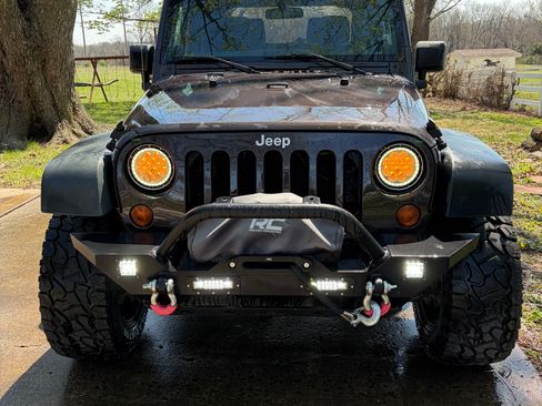 Used 2013 Jeep Wrangler Sport image 2