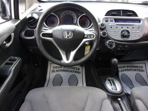 Used 2013 Honda Fit LX Hatchback 4D image 7