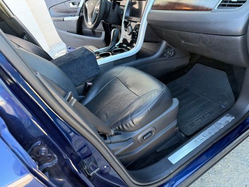 Used 2011 Ford Edge Limited image 5