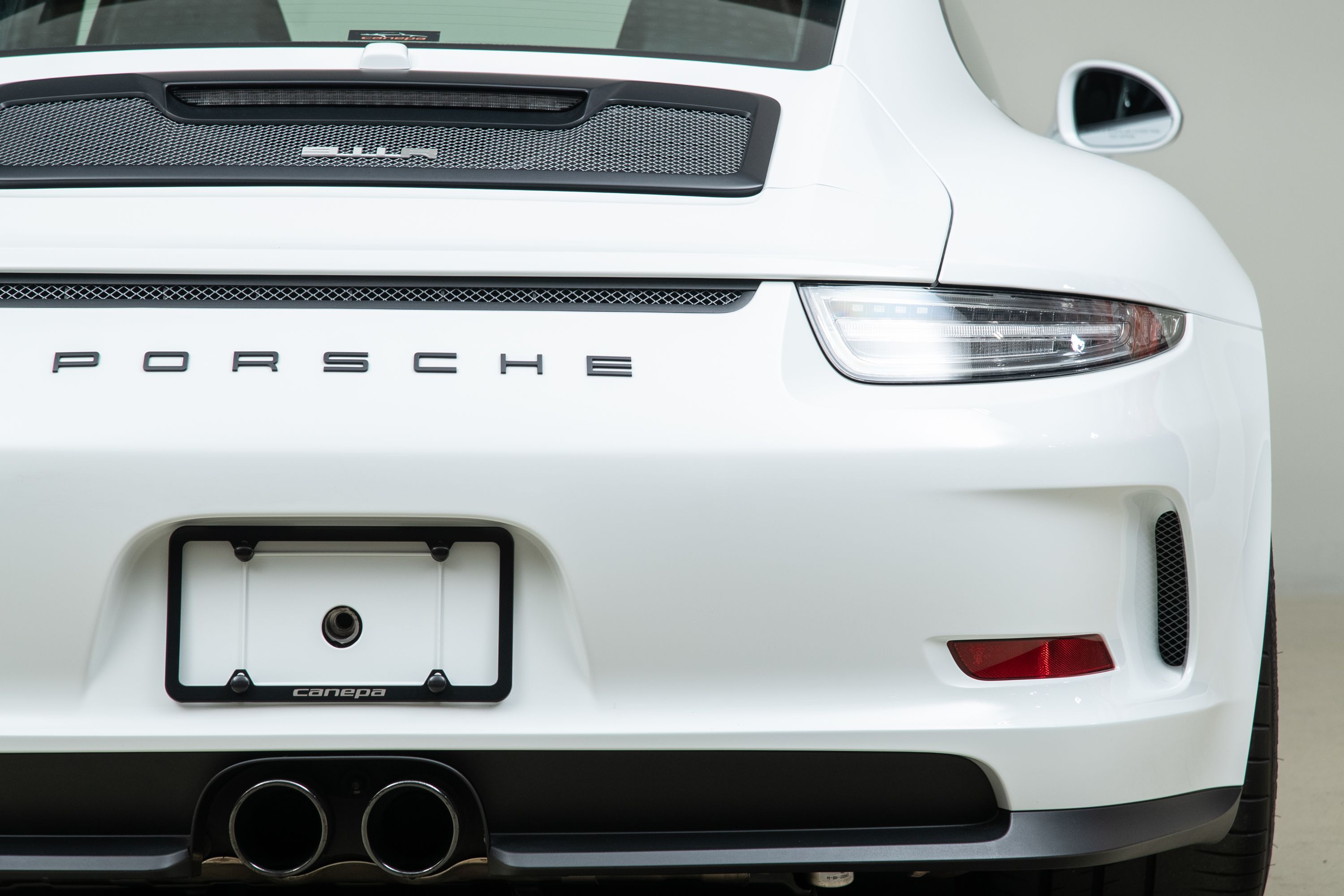 Used 2016 Porsche 911 R RWD image 72