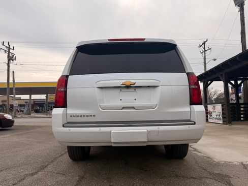 Used 2016 Chevrolet Suburban LTZ image 5