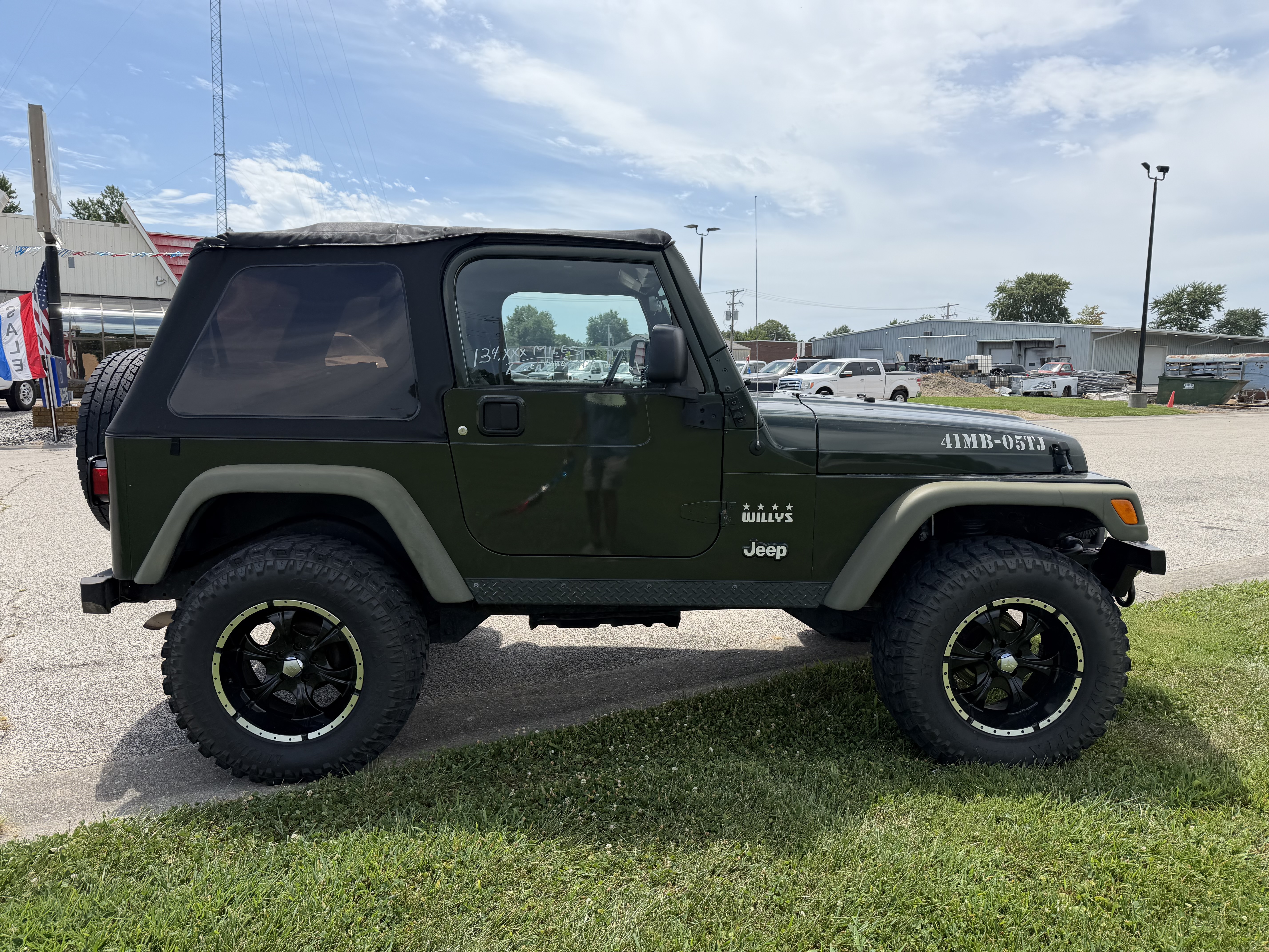 Used 2005 Jeep Wrangler 4WD Willys image 6