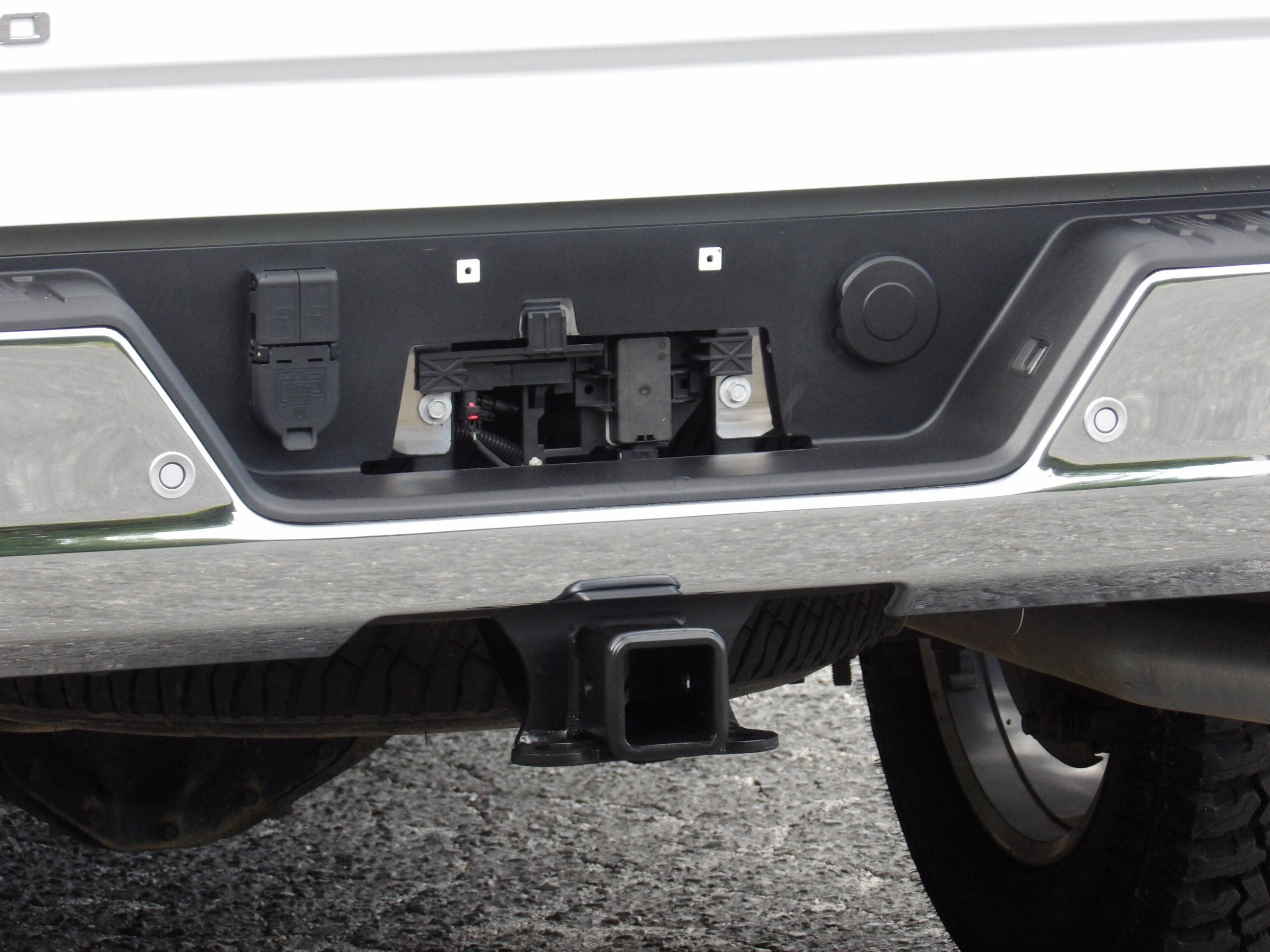 Used 2025 Chevrolet Silverado 3500 4x4 Crew Cab LTZ image 16