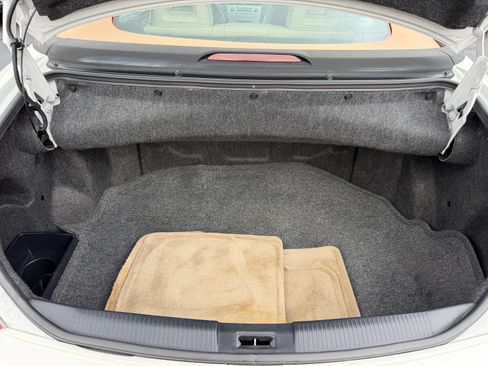 Used 2007 Toyota Solara SLE Convertible FWD image 36