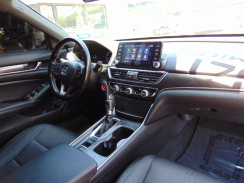 Used 2021 Honda Accord Sport image 27