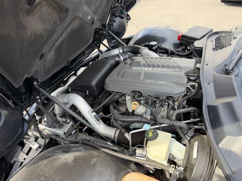 Used 2008 Pontiac Solstice GXP image 22