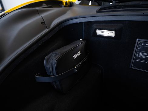 Used 2017 Ferrari 488 Spider image 30