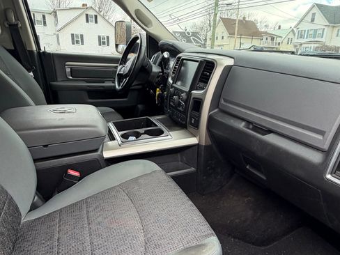 Used 2015 RAM 3500 SLT image 11