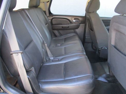Used 2013 Chevrolet Tahoe image 6
