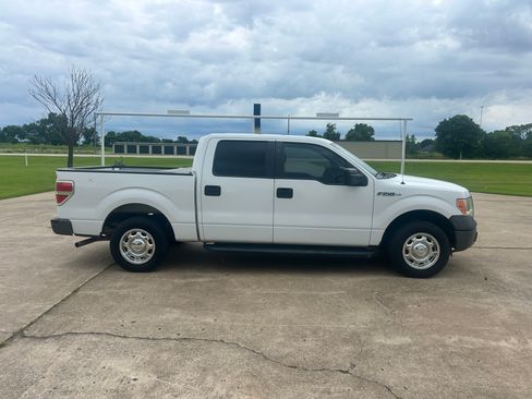 Used 2014 Ford F150 2WD SuperCrew image 4