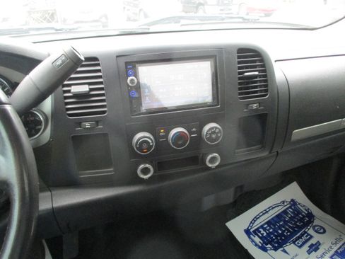 Used 2007 Chevrolet Silverado 1500 2WD Regular Cab LT image 30