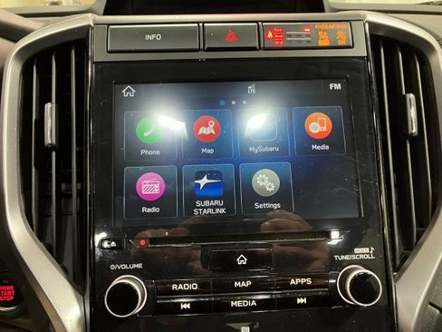 Used 2021 Subaru Ascent Premium image 11