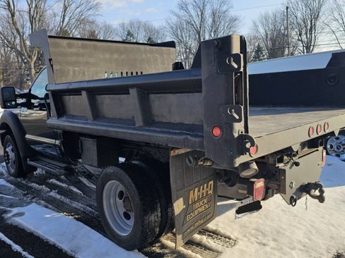 Used 2014 Ford F550 image 5