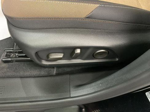 New 2026 Chevrolet Equinox ACTIV image 13