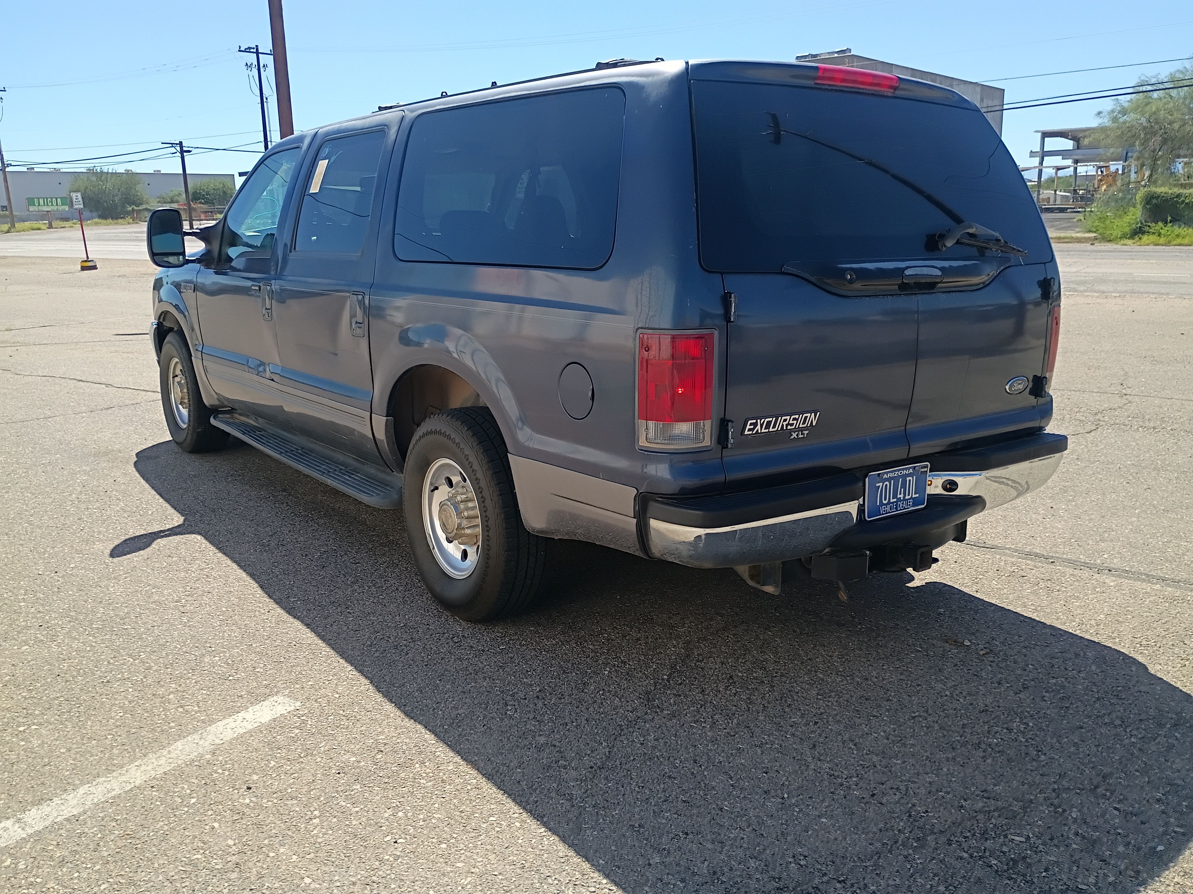 Used 2002 Ford Excursion 2WD XLT image 5