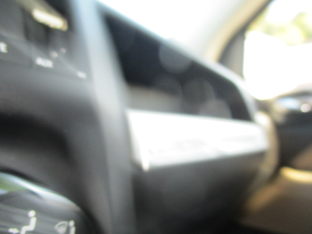 Used 2015 Jeep Compass 4WD Latitude image 18