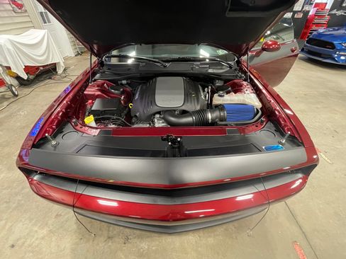 Used 2023 Dodge Challenger R/T w/ T/A PACKAGE RWD image 38