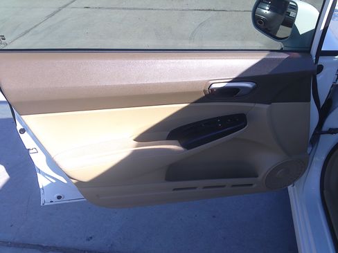 Used 2008 Honda Civic LX image 9