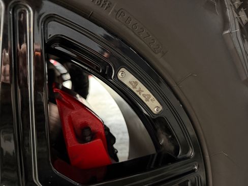 Used 2018 Mercedes-Benz G 550 Squared image 25