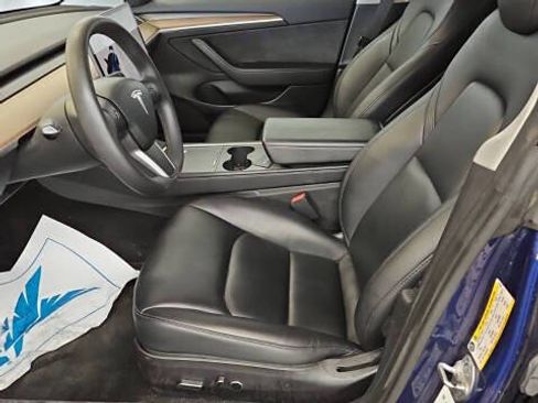 Used 2022 Tesla Model 3 Performance image 6