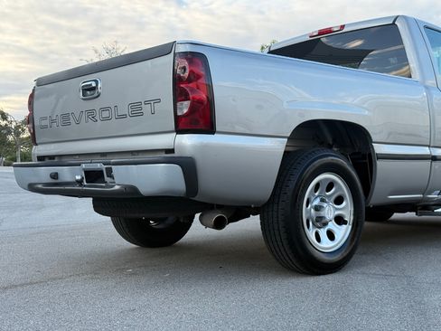 Used 2007 Chevrolet Silverado 1500 Classic W/T image 53