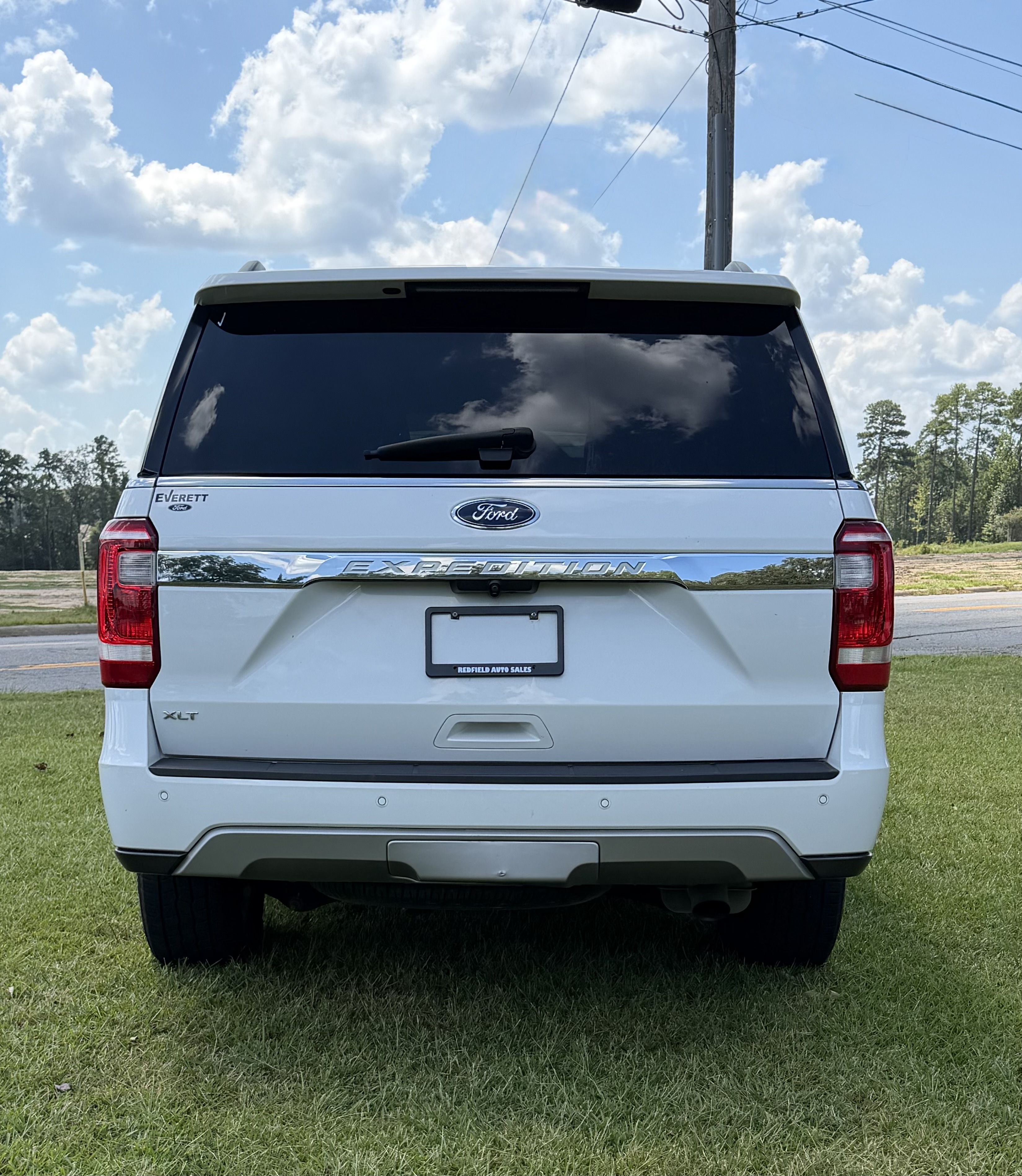 Used 2019 Ford Expedition 2WD XLT image 4