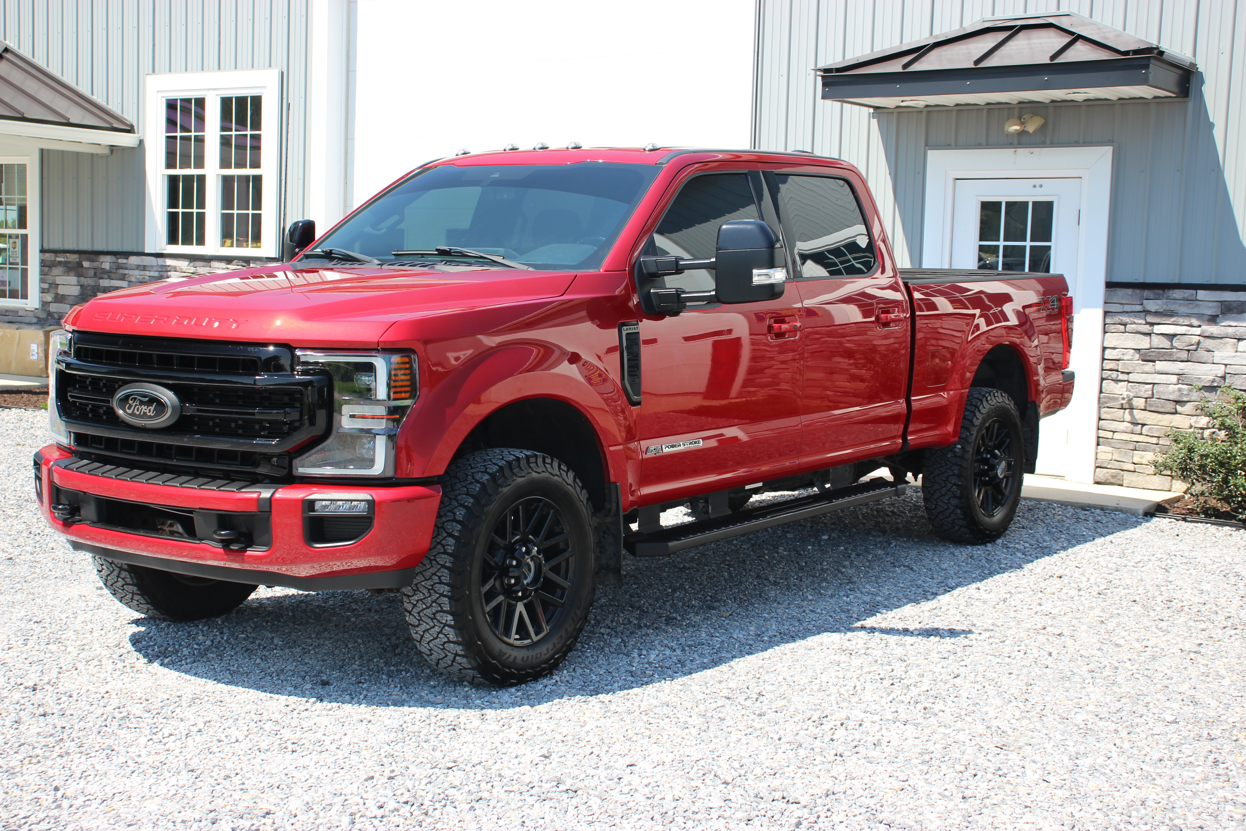 Used 2022 Ford F250 4x4 Crew Cab Super Duty image 3