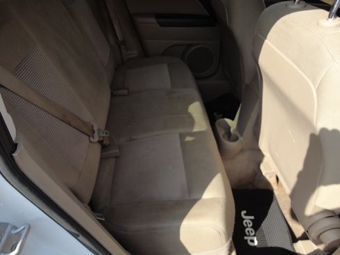 Used 2014 Jeep Patriot 4WD Sport image 11
