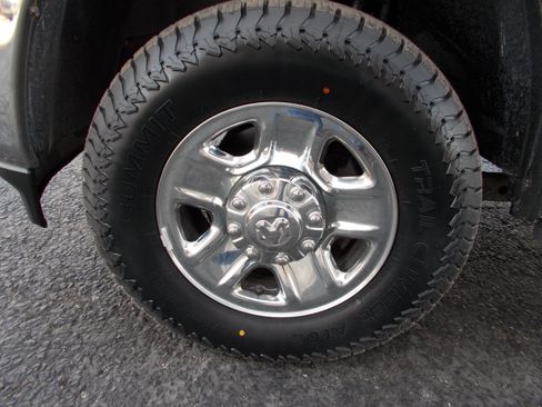 Used 2022 RAM 2500 Tradesman image 11