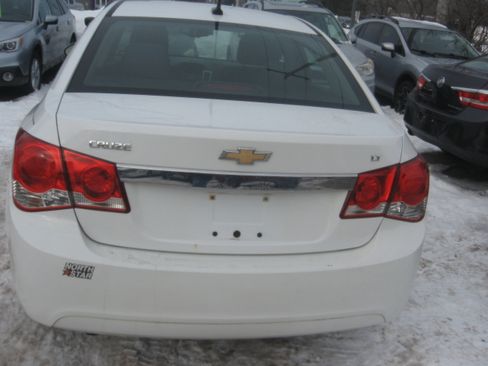 Used 2014 Chevrolet Cruze LT image 5