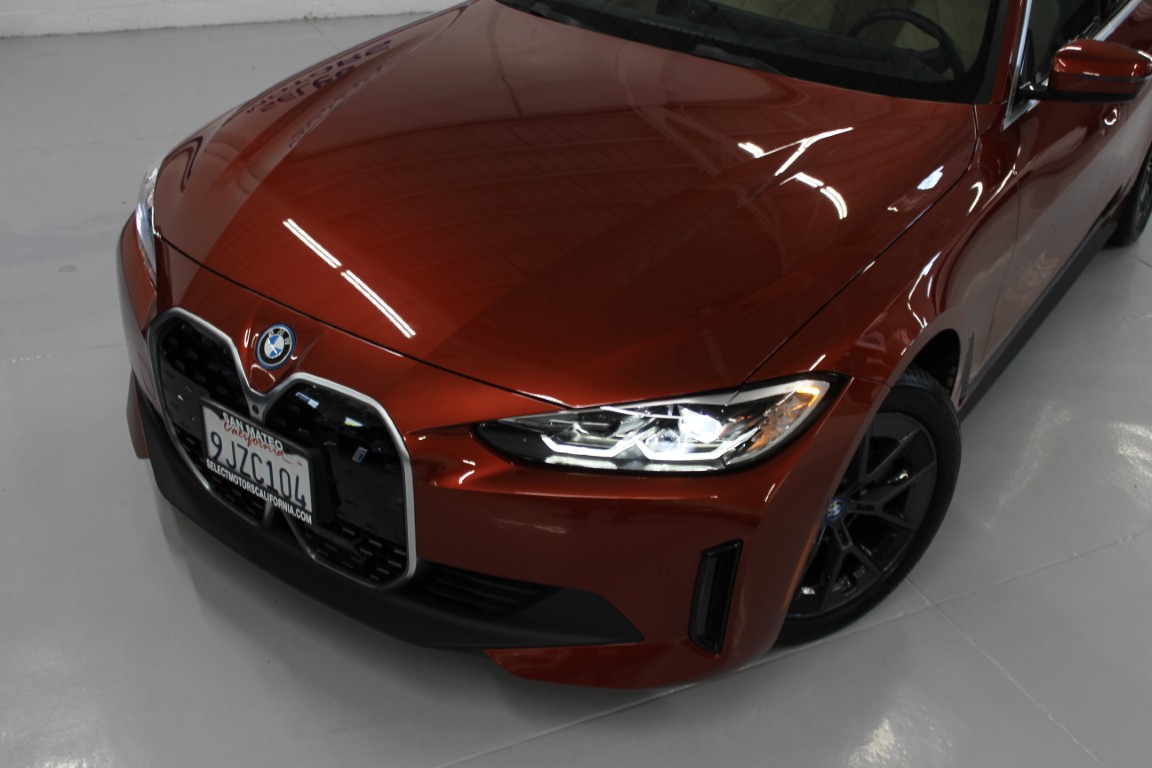 Used 2024 BMW i4 eDrive35 RWD image 5