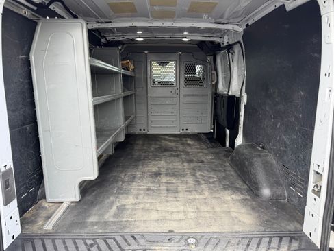 Used 2020 Ford Transit 150 image 7