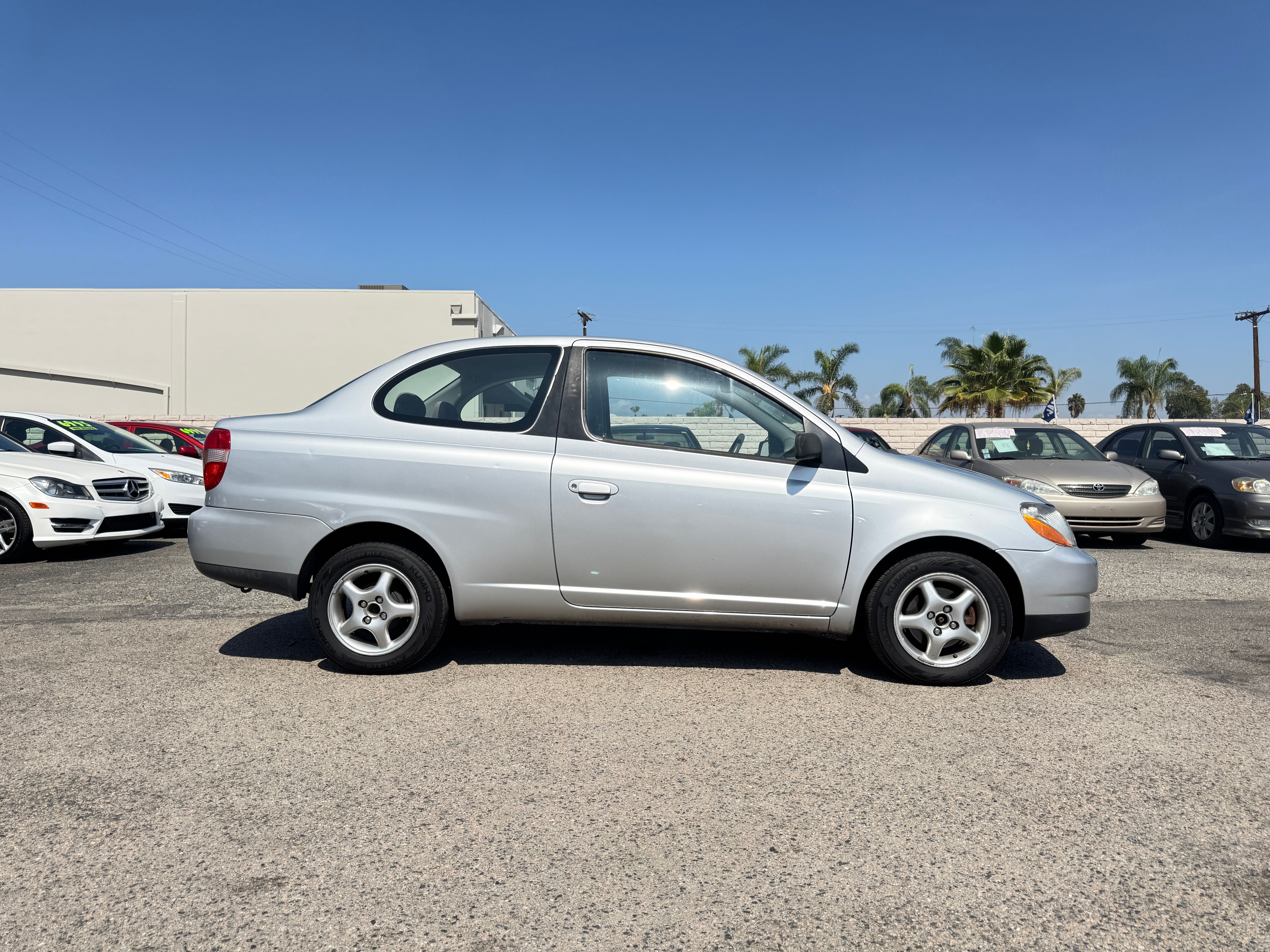 Used 2001 Toyota Echo Coupe FWD image 12