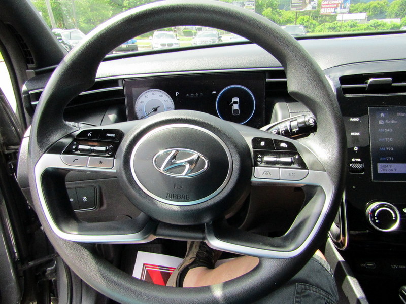 Used 2022 Hyundai Santa Cruz AWD SEL image 25