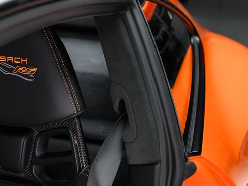 Used 2025 Porsche 911 GT3 RS image 30