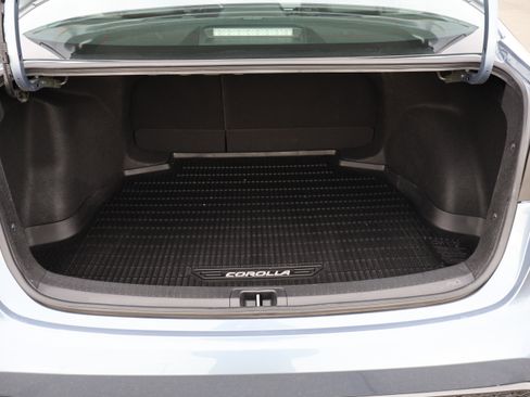 Used 2020 Toyota Corolla XSE image 12