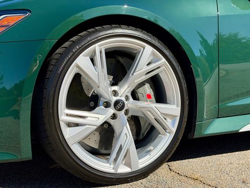 Used 2023 Audi RS 6 image 3