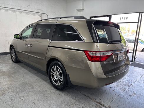 Used 2011 Honda Odyssey EX-L image 6