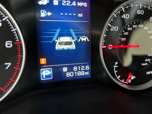 Used 2019 Subaru Ascent Premium image 9