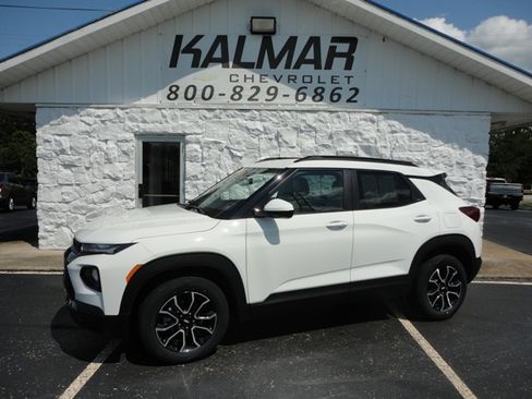 Used 2023 Chevrolet TrailBlazer ACTIV image 4