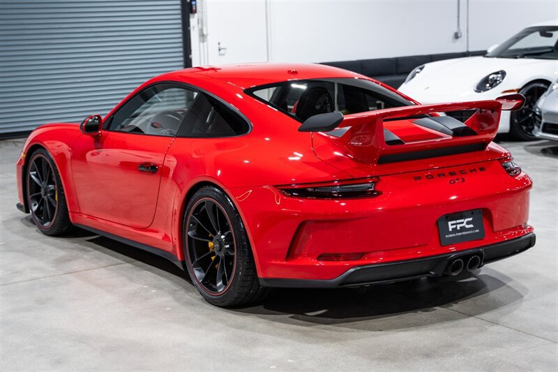 Used 2019 Porsche 911 GT3 RWD image 4
