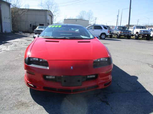 Used 1997 Chevrolet Camaro RS image 3