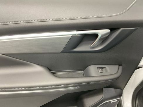 New 2026 Buick Enclave Preferred image 6