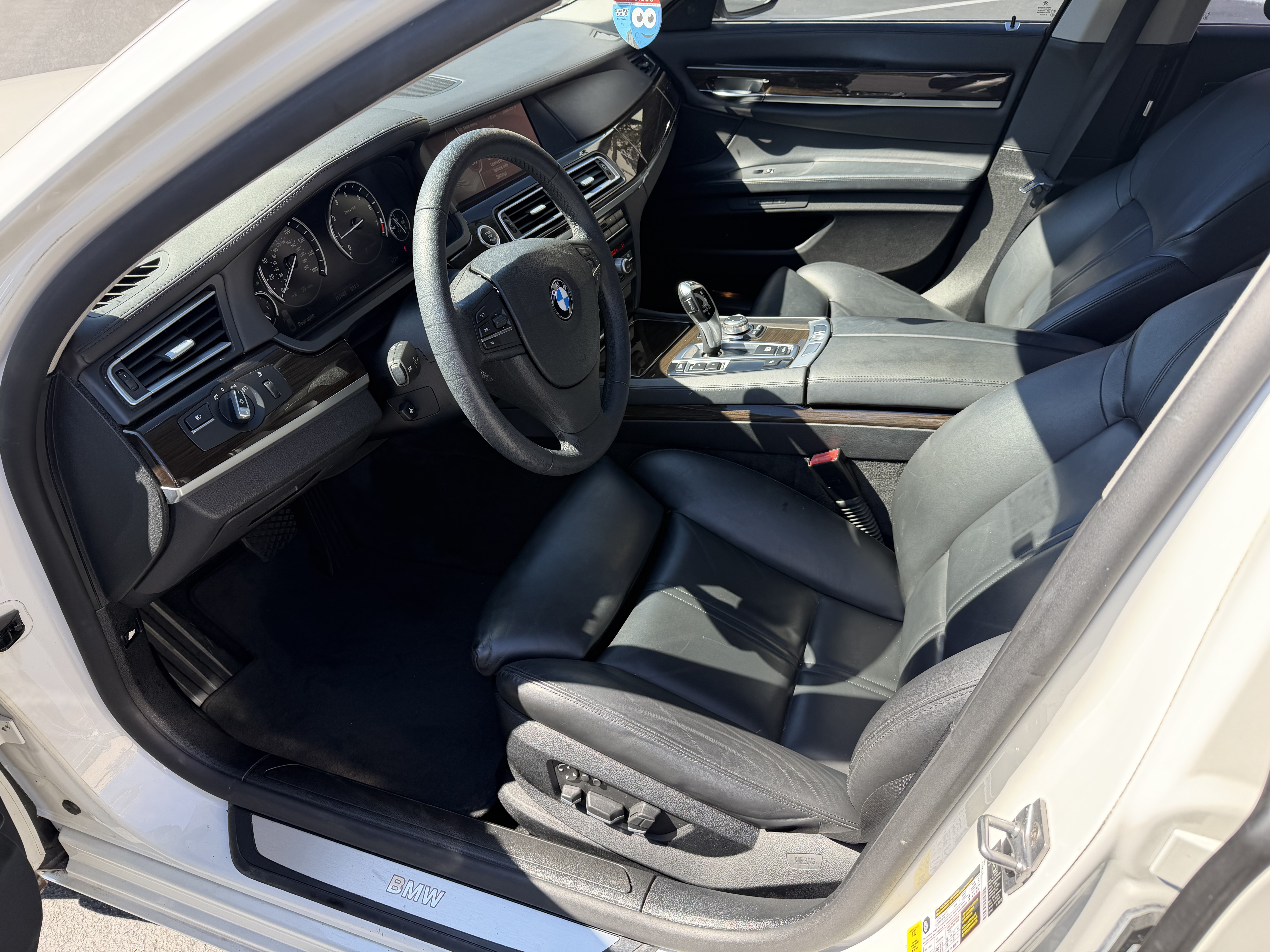 Used 2011 BMW 740Li RWD image 13