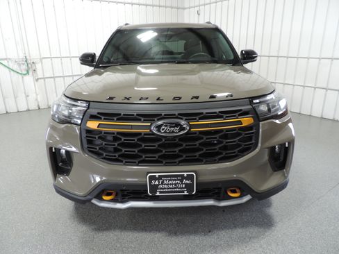 Used 2026 Ford Explorer 4WD Tremor image 5