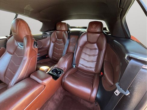 Used 2016 Maserati GranTurismo Sport image 32