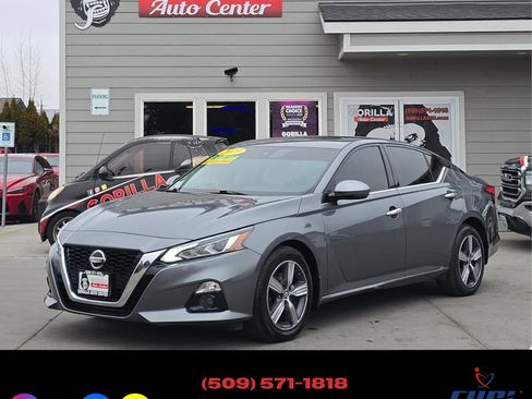 Used 2019 Nissan Altima 2.5 SV image 3