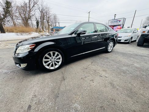 Used 2011 Lexus LS 460 image 2